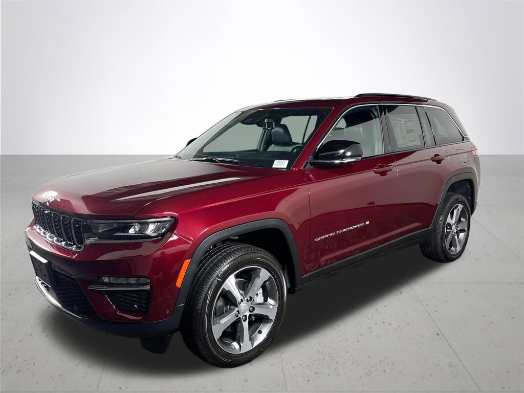 New 2025 Jeep Grand Cherokee Limited image 2