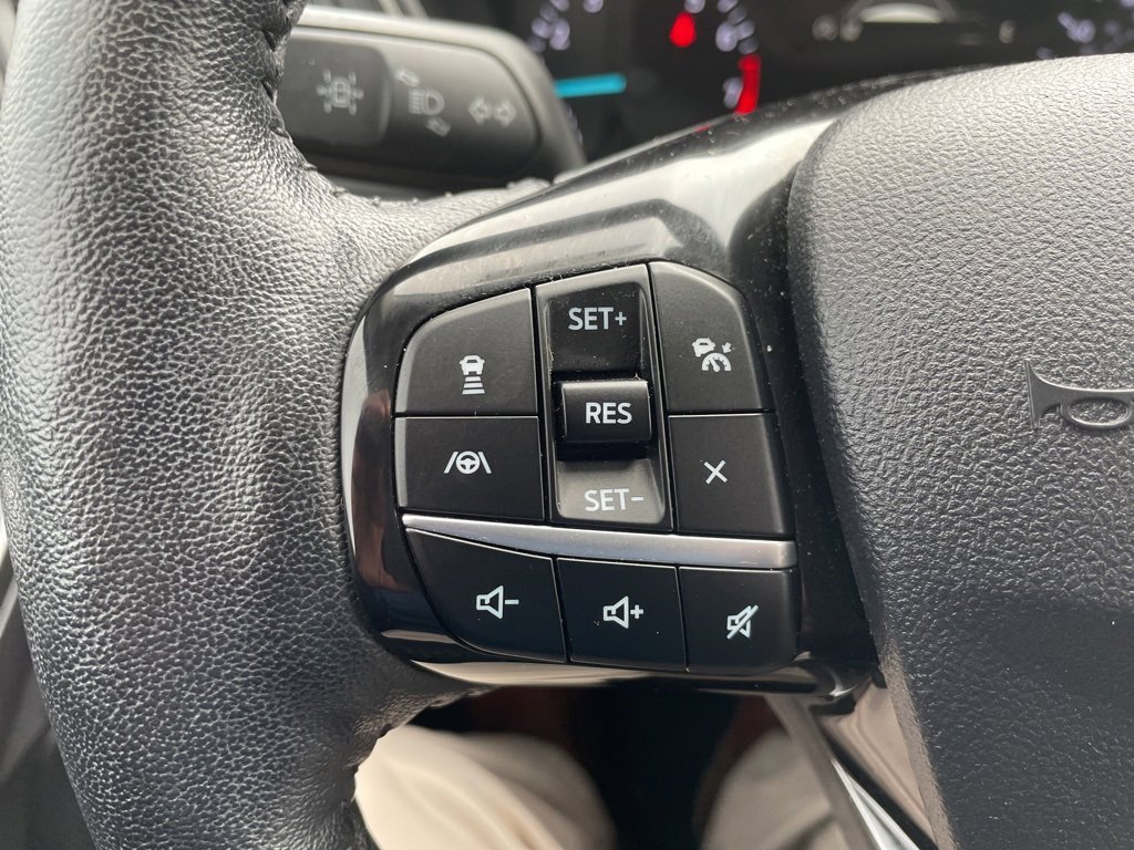 Used 2021 Ford Escape SEL image 16