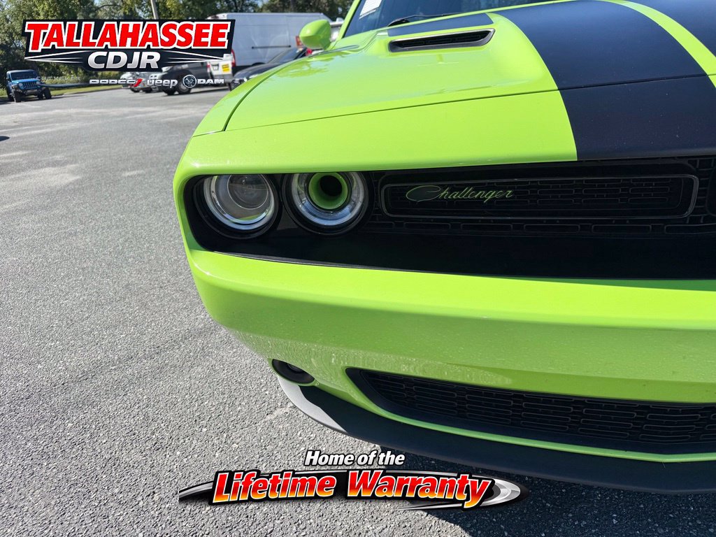 Used 2023 Dodge Challenger SXT w/ Plus Package RWD image 12
