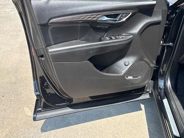 Used 2023 Buick Envision Avenir FWD image 10