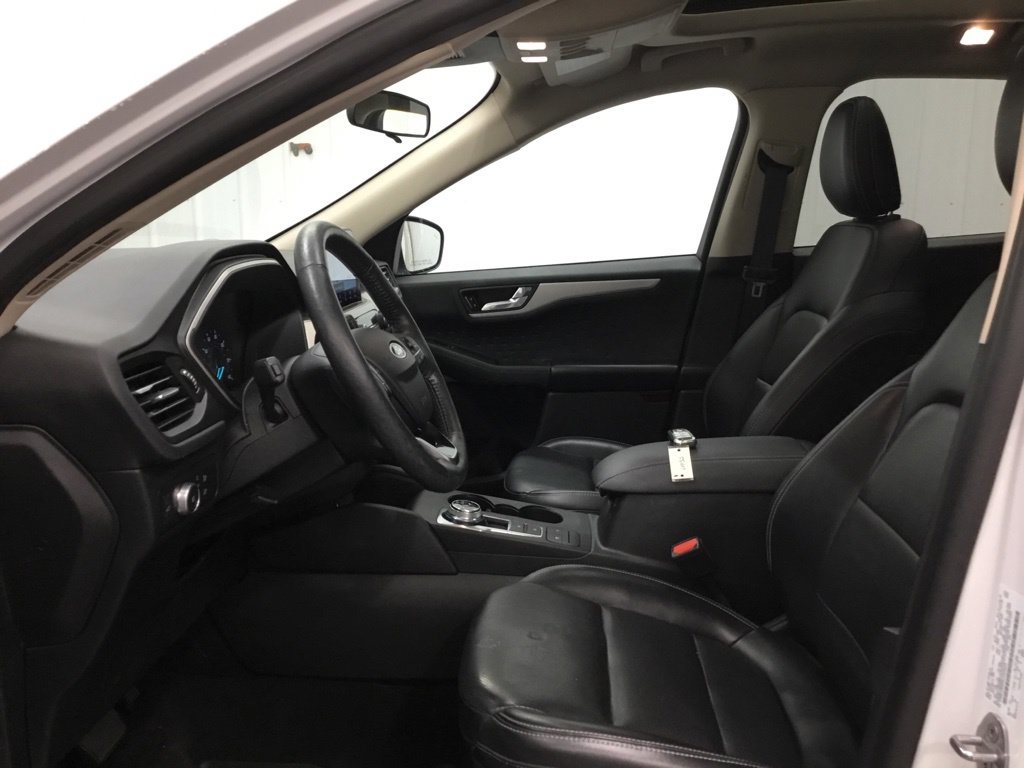 Used 2020 Ford Escape SEL AWD/4WD image 5