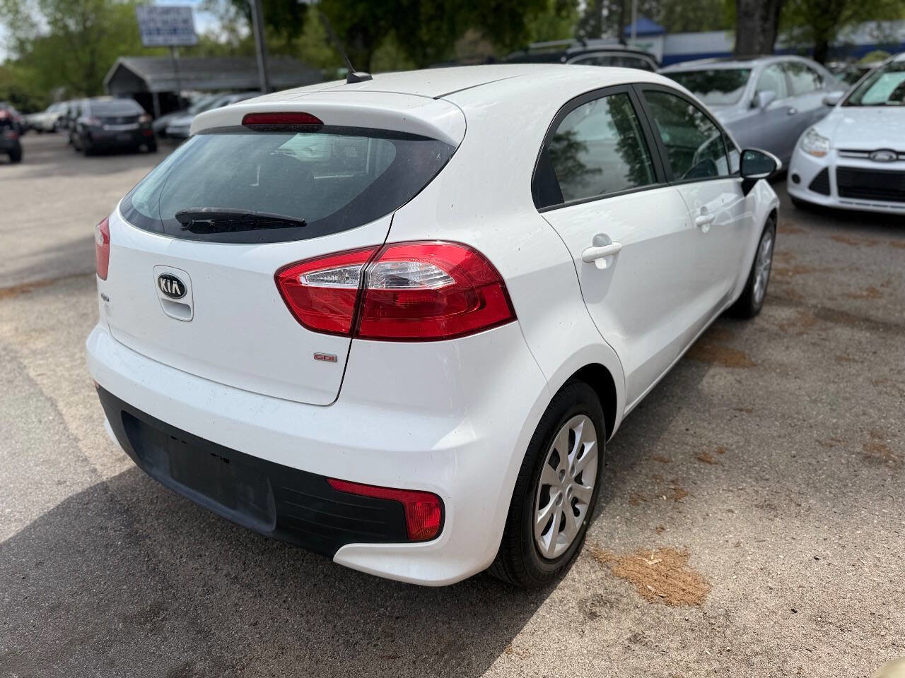 Used 2016 Kia Rio LX w/ Power Package FWD image 5