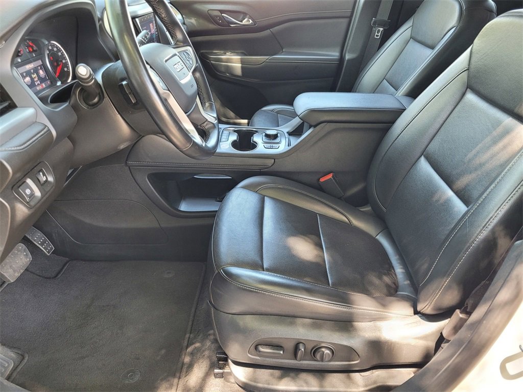 Used 2023 GMC Acadia SLT image 25
