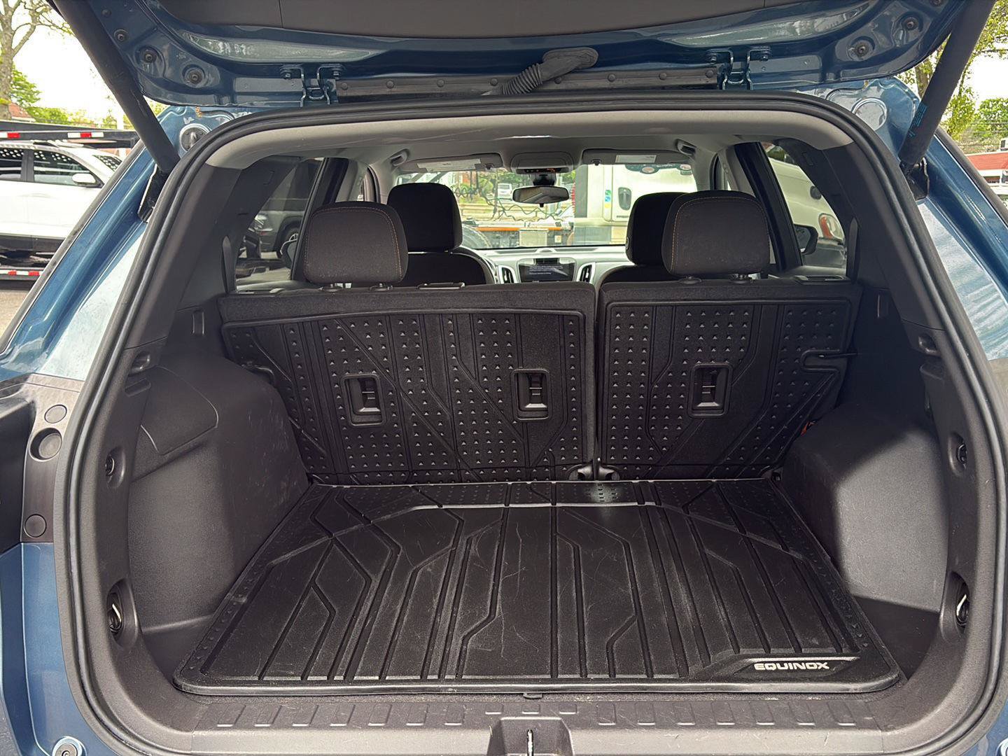 Certified 2024 Chevrolet Equinox LT AWD/4WD image 9