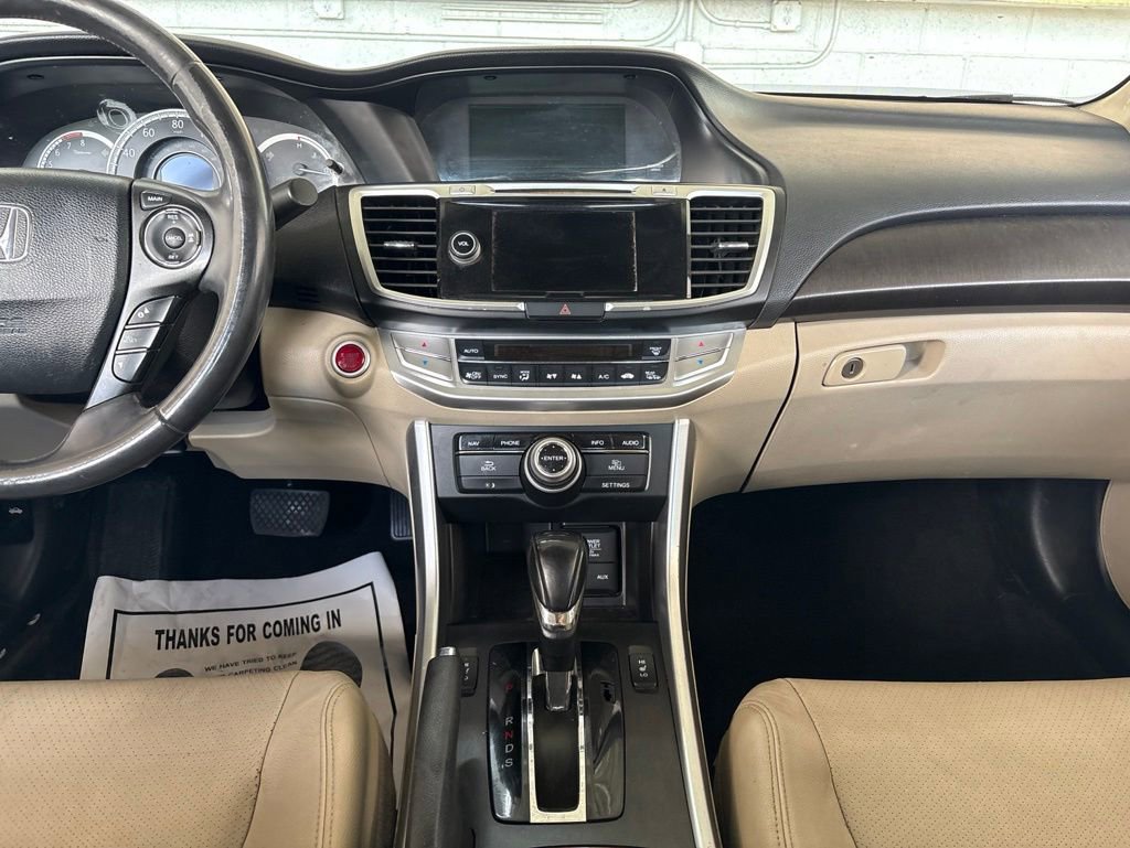Used 2014 Honda Accord Touring image 13
