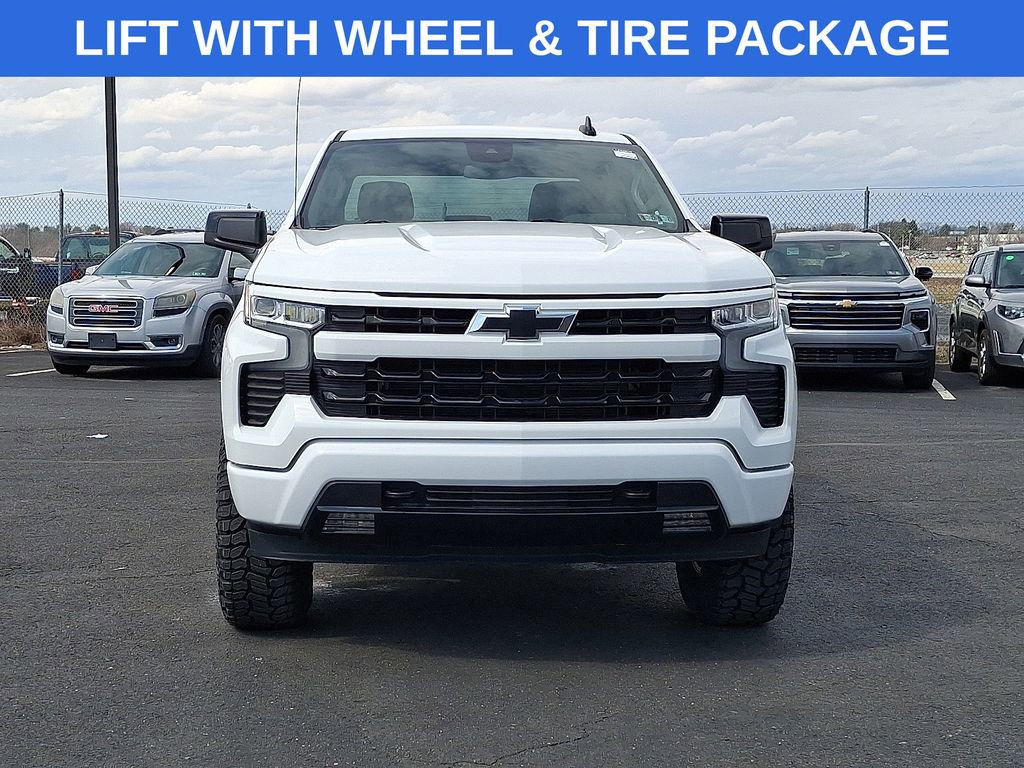 Used 2022 Chevrolet Silverado 1500 RST image 2