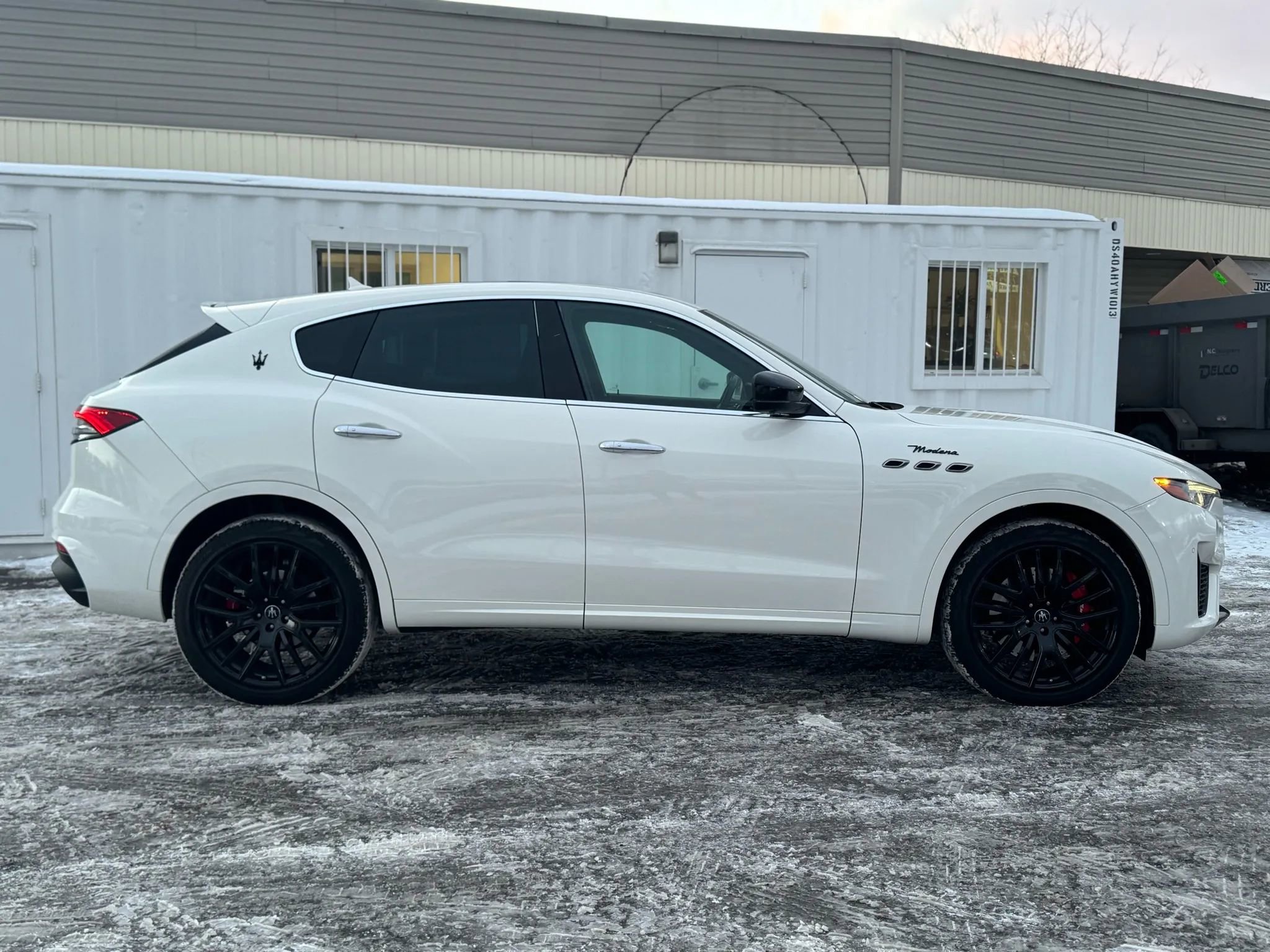 Used 2024 Maserati Levante Modena Ultima image 5