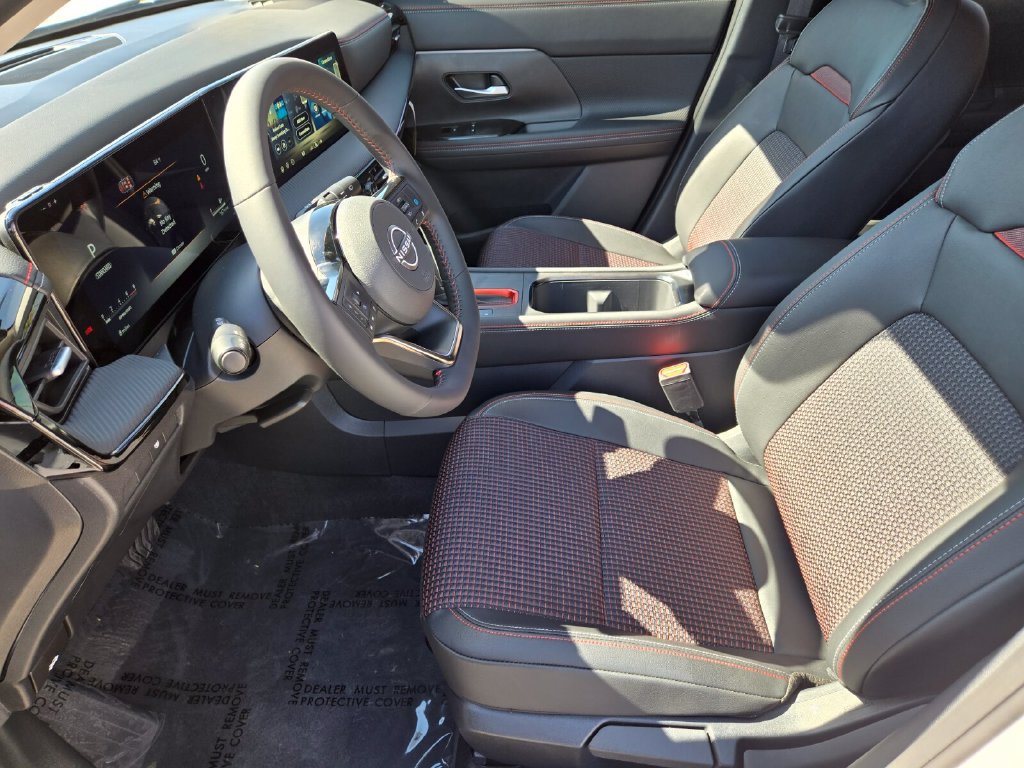 New 2027 Nissan Kicks SR AWD/4WD image 11