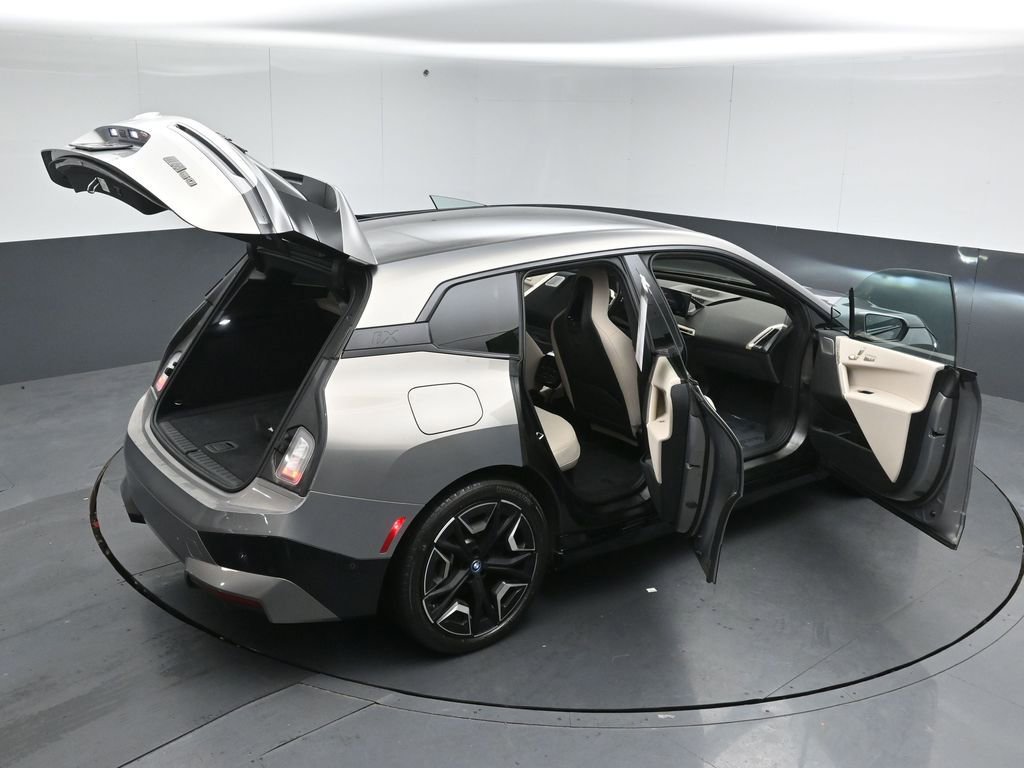 Used 2024 BMW iX M60 image 52