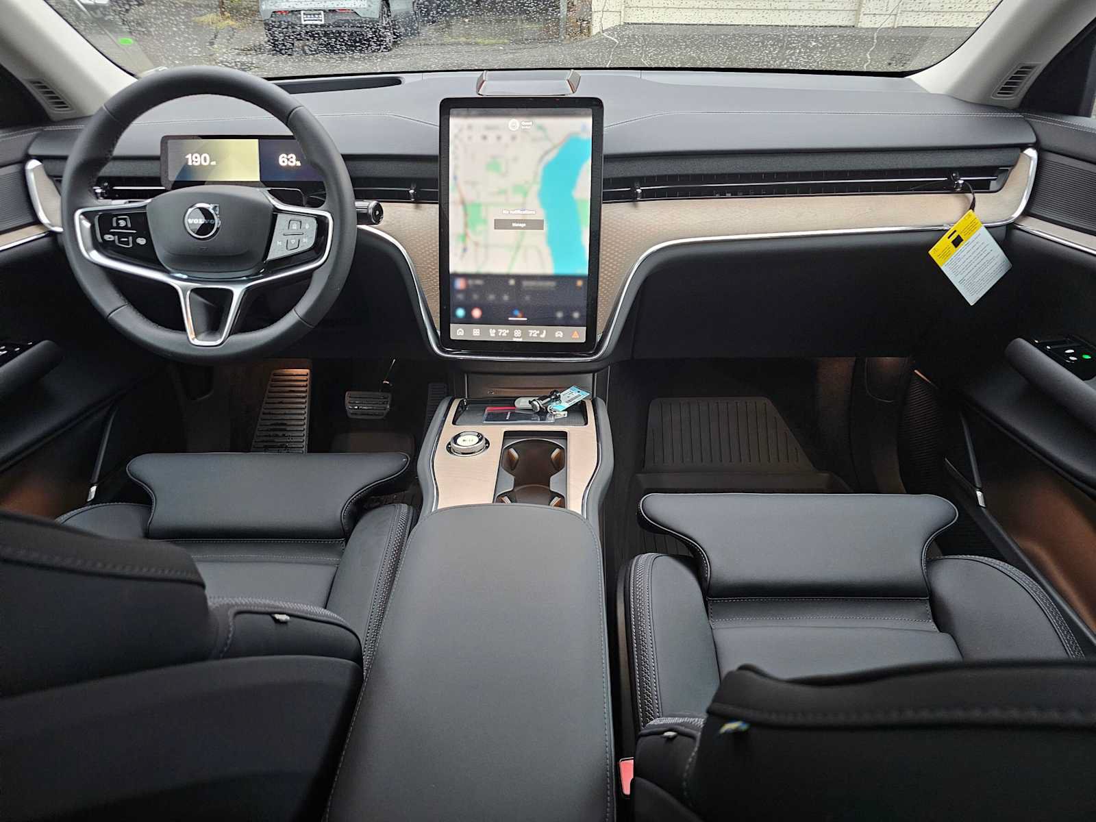 New 2025 Volvo EX90 Plus w/ Protection Package Premier AWD/4WD image 15
