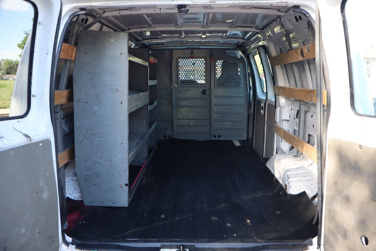 Used 2014 Ford E-250 and Econoline 250 w/ Power Group RWD image 14