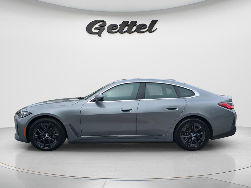 Used 2025 BMW i4 eDrive40 w/ Parking Assistance Package image 7