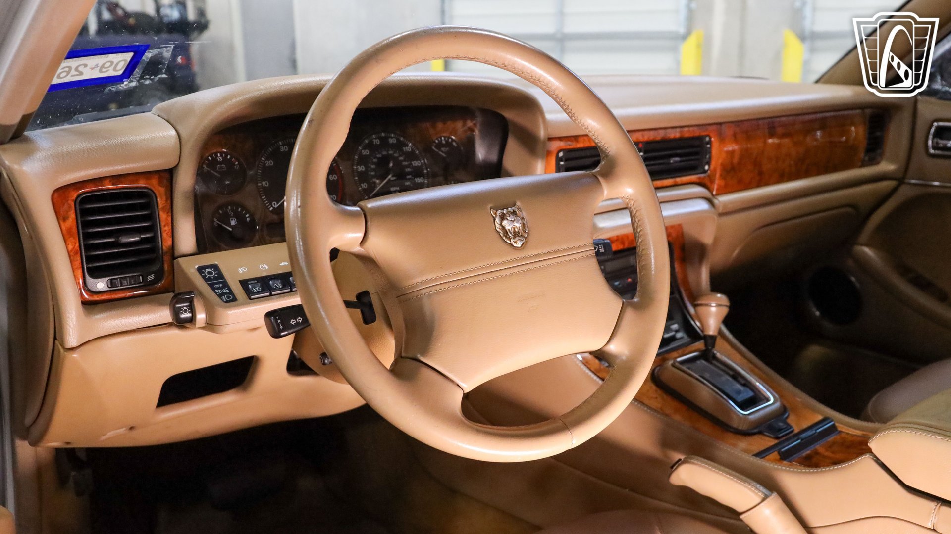 Used 1997 Jaguar XJ6 L RWD image 13