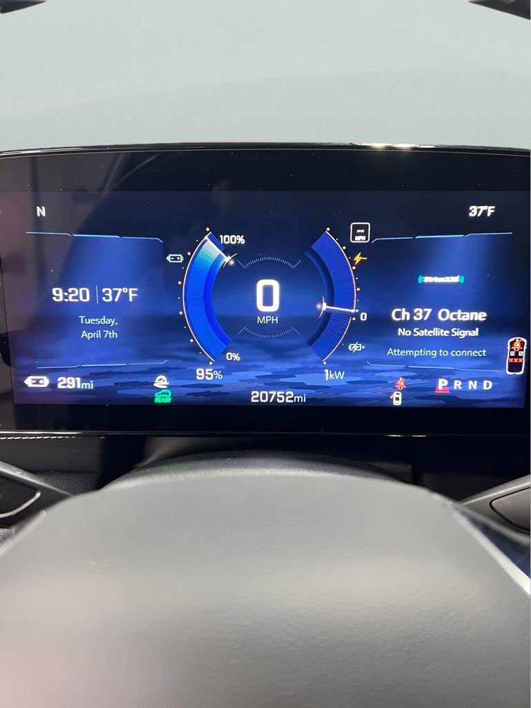 Used 2024 Chevrolet Blazer EV LT AWD/4WD image 18