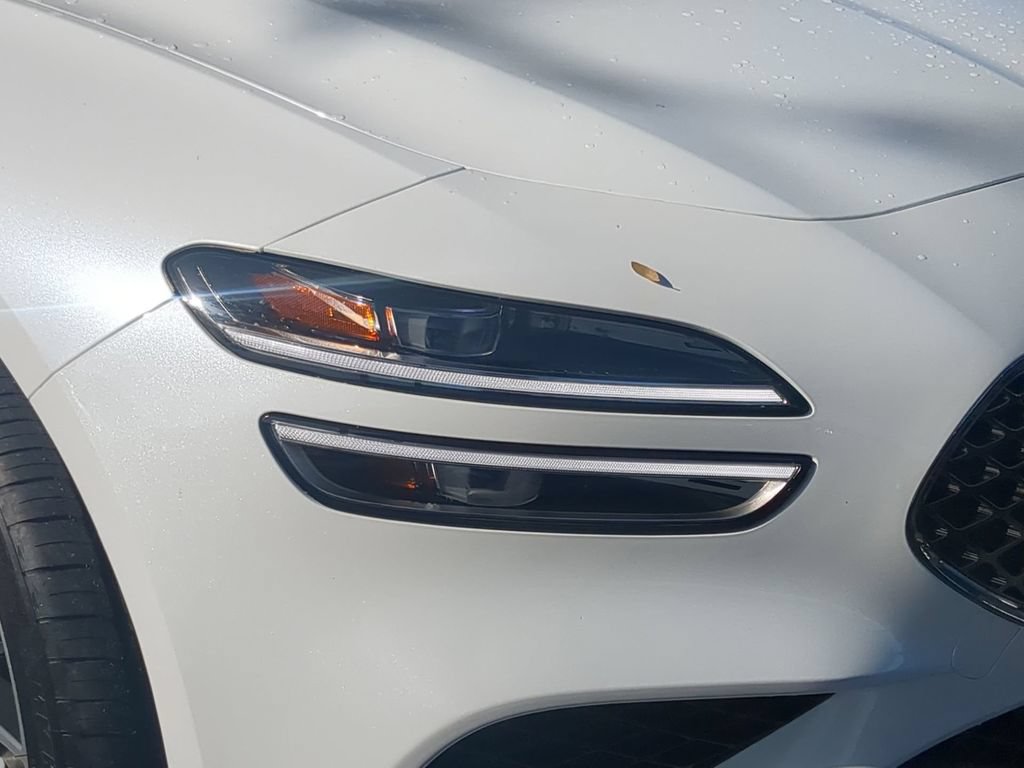 Used 2025 Genesis G70 2.5T RWD image 11