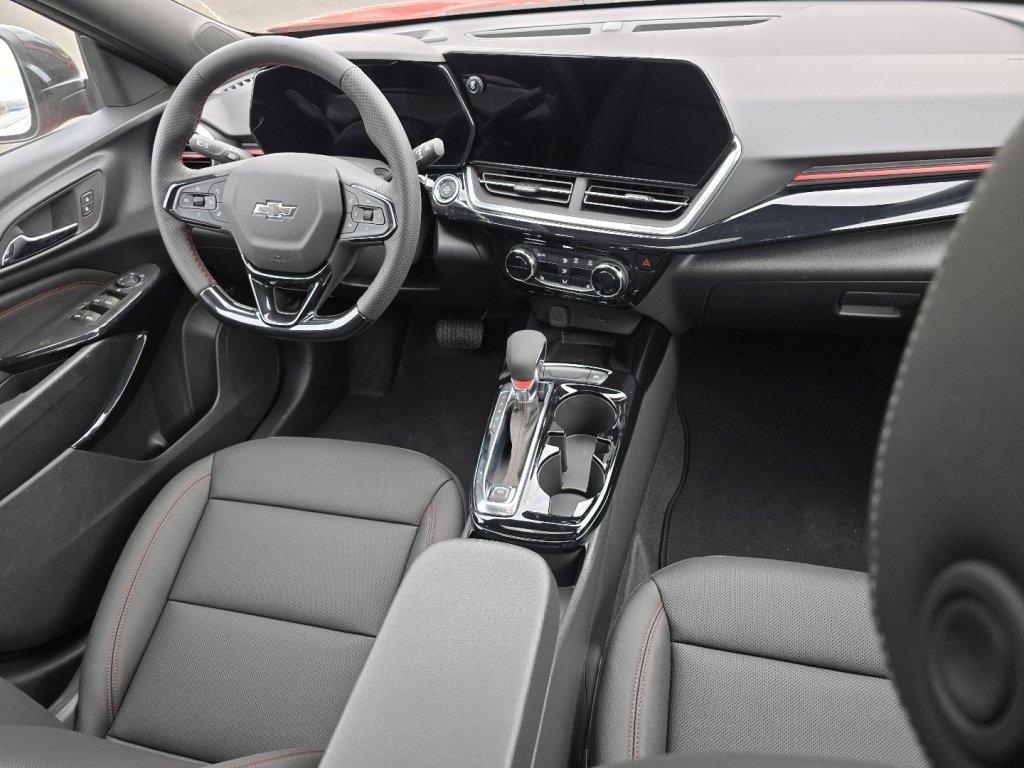 New 2026 Chevrolet Trax RS w/ Sunroof Package image 14