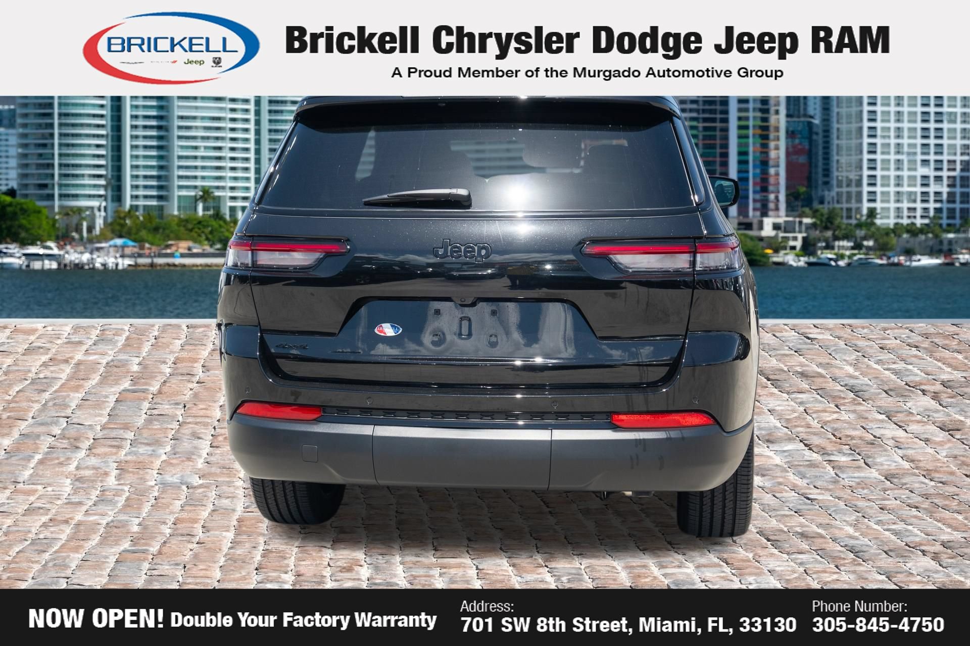 Used 2025 Jeep Grand Cherokee L Altitude AWD/4WD image 7