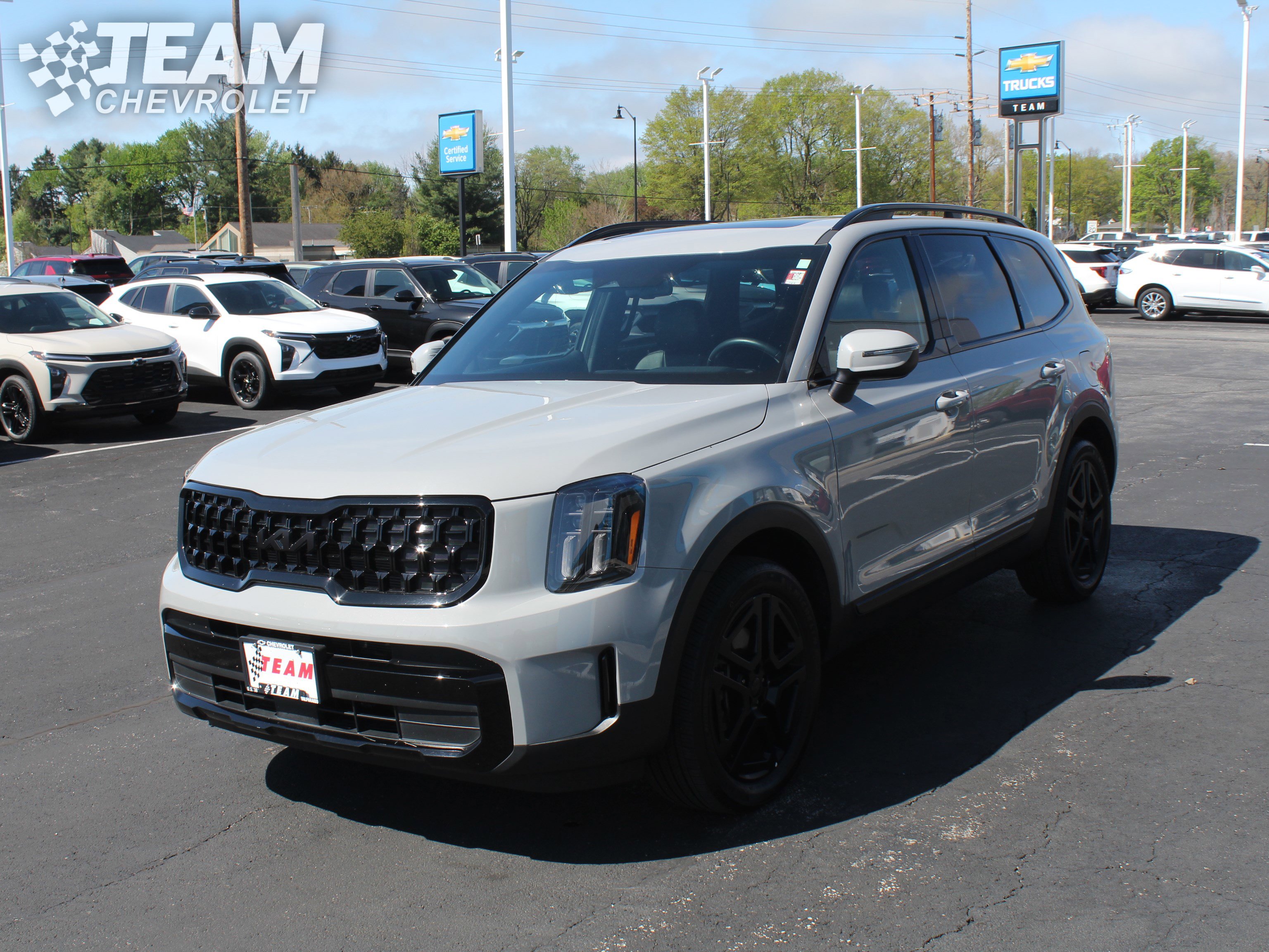 Used 2025 Kia Telluride EX X-Line AWD/4WD image 8