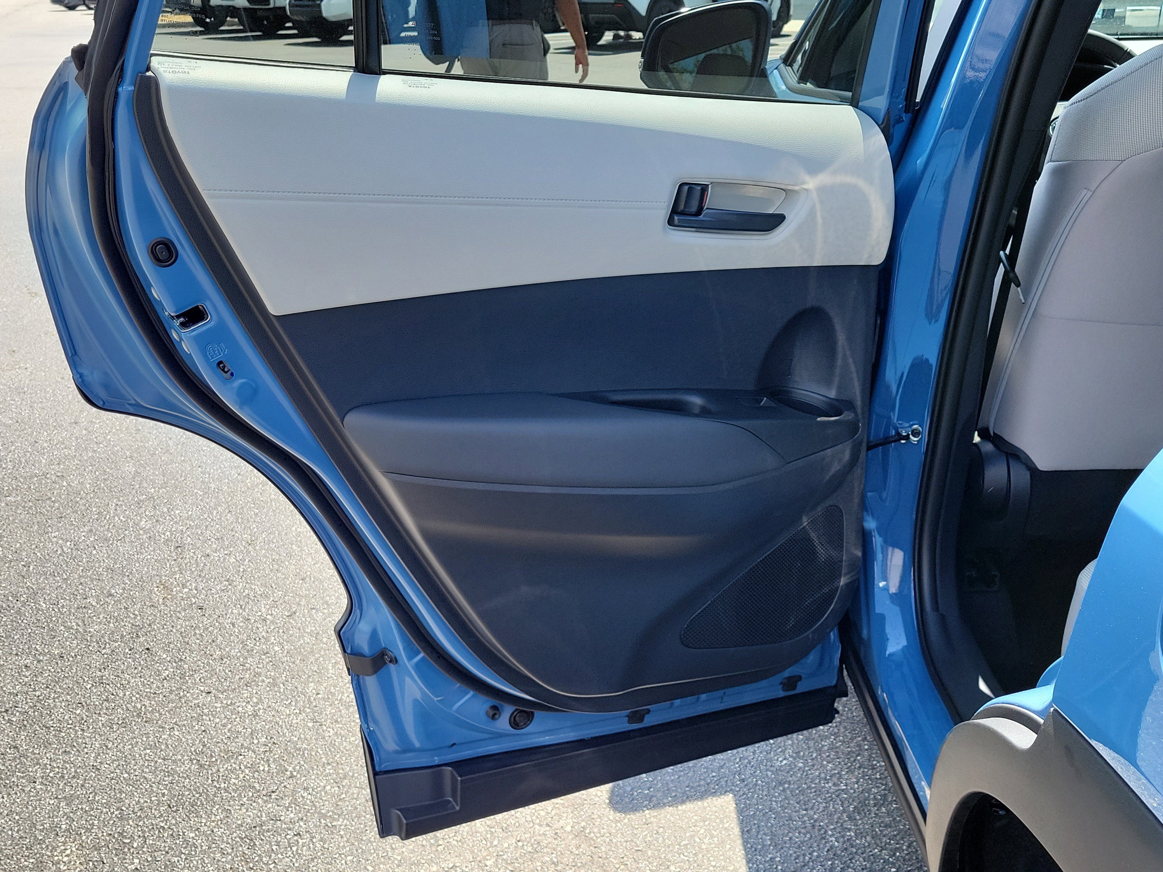Certified 2026 Toyota Corolla Cross LE FWD image 12