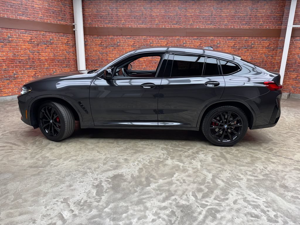 Used 2025 BMW X4 M40i AWD/4WD image 2