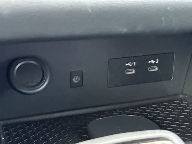 Used 2026 Nissan Pathfinder SL w/ SL Premium Package FWD image 34