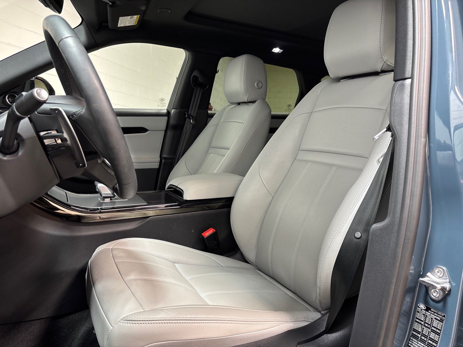 New 2026 Land Rover Range Rover Evoque S AWD/4WD image 22