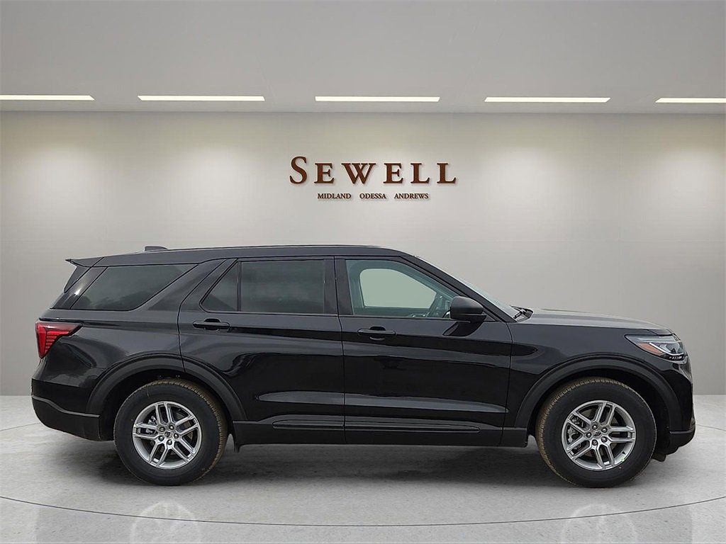 New 2026 Ford Explorer Active image 5