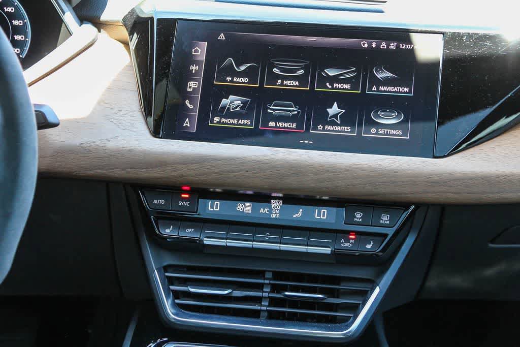 Used 2023 Audi e-tron GT Premium Plus AWD/4WD image 15