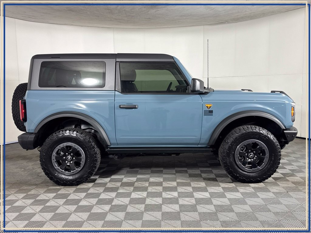 Used 2022 Ford Bronco Badlands AWD/4WD image 7