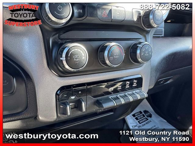 Used 2023 RAM 2500 Big Horn w/ Level 1 Equipment Group AWD/4WD image 33