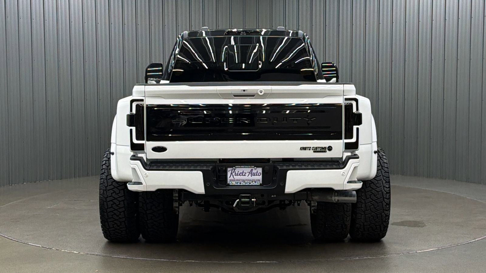 Used 2026 Ford F450 Platinum w/ FX4 Off-Road Package image 4