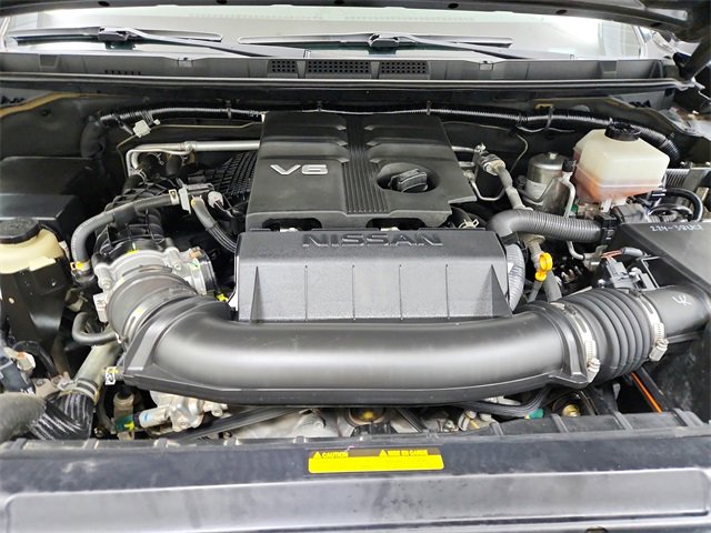 Used 2022 Nissan Frontier SV w/ Graphics Package image 17