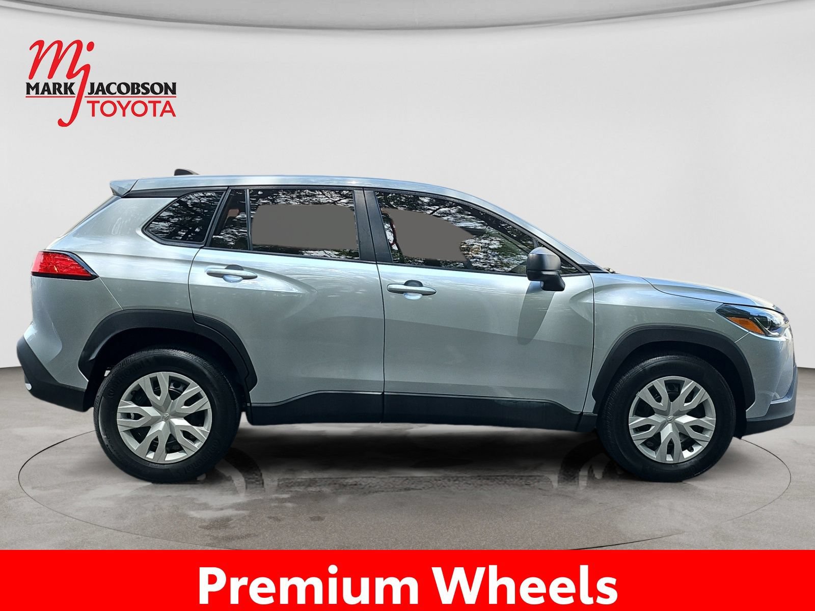 Used 2022 Toyota Corolla Cross L FWD image 7