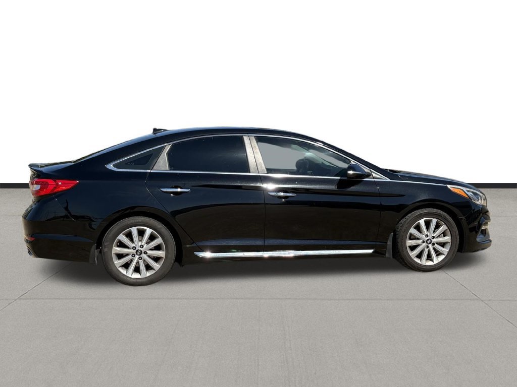 Used 2017 Hyundai Sonata Limited w/ Ultimate Package 04 FWD image 6