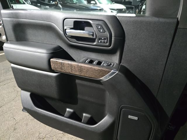 Used 2021 GMC Sierra 2500 Denali w/ Denali Black Diamond Edition image 23