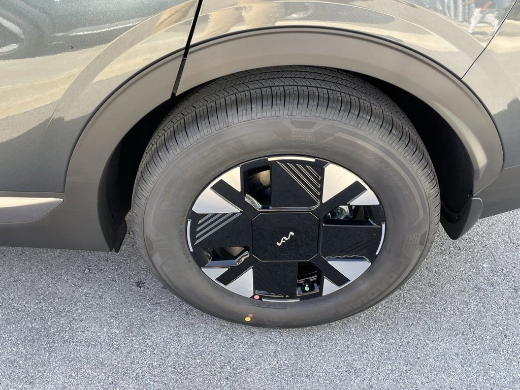 New 2026 Kia Sportage LX image 32
