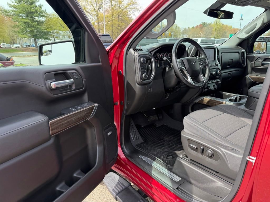 Used 2020 Chevrolet Silverado 1500 RST w/ All-Star Edition AWD/4WD image 17