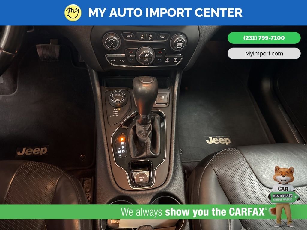 Used 2019 Jeep Cherokee Limited w/ Trailer Tow Group image 22