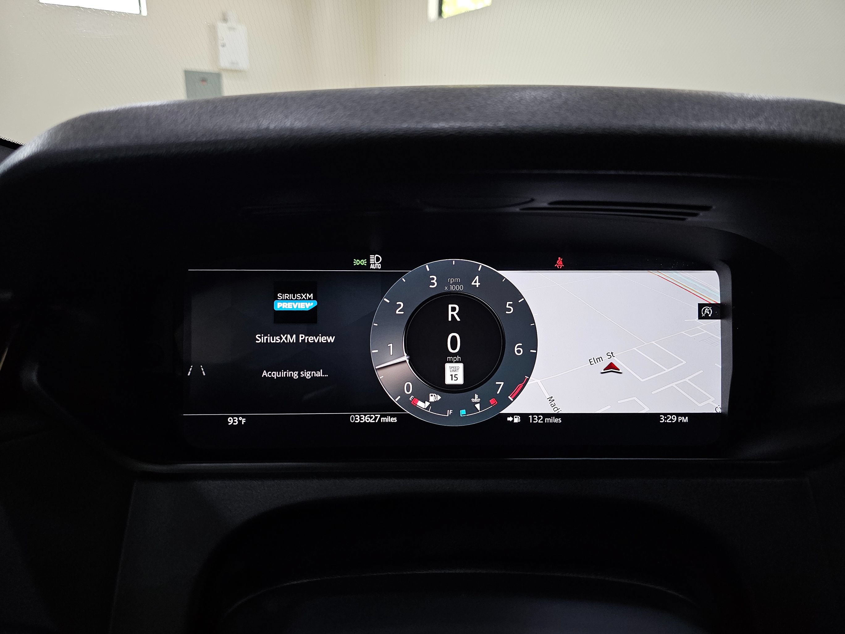 Used 2025 Land Rover Range Rover Velar Dynamic SE AWD/4WD image 44