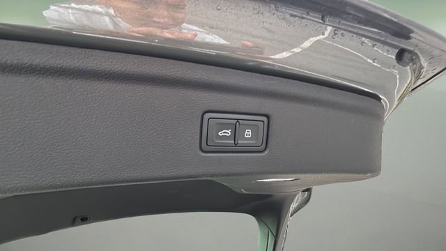 Used 2023 Audi S5 Prestige image 39