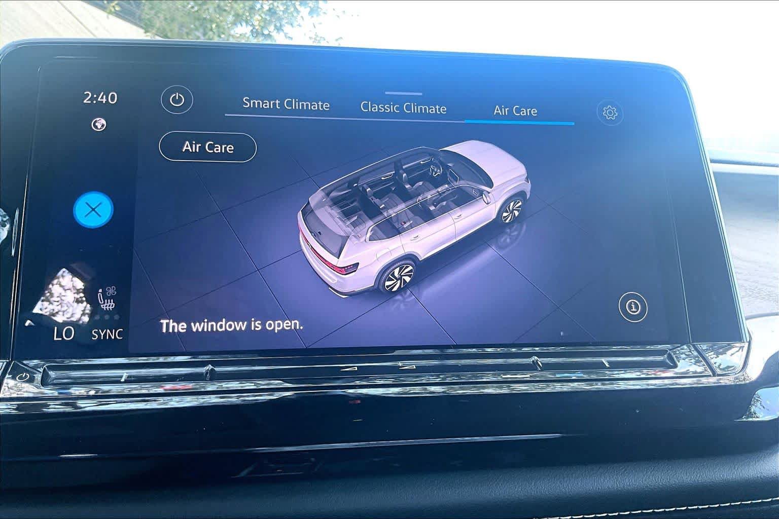 Used 2024 Volkswagen Atlas SE FWD image 37