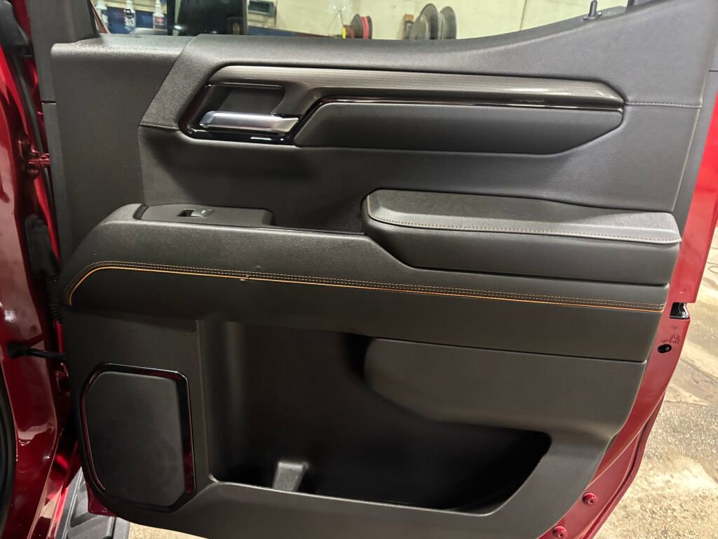 Used 2024 GMC Sierra 1500 AT4 w/ Technology Package image 22