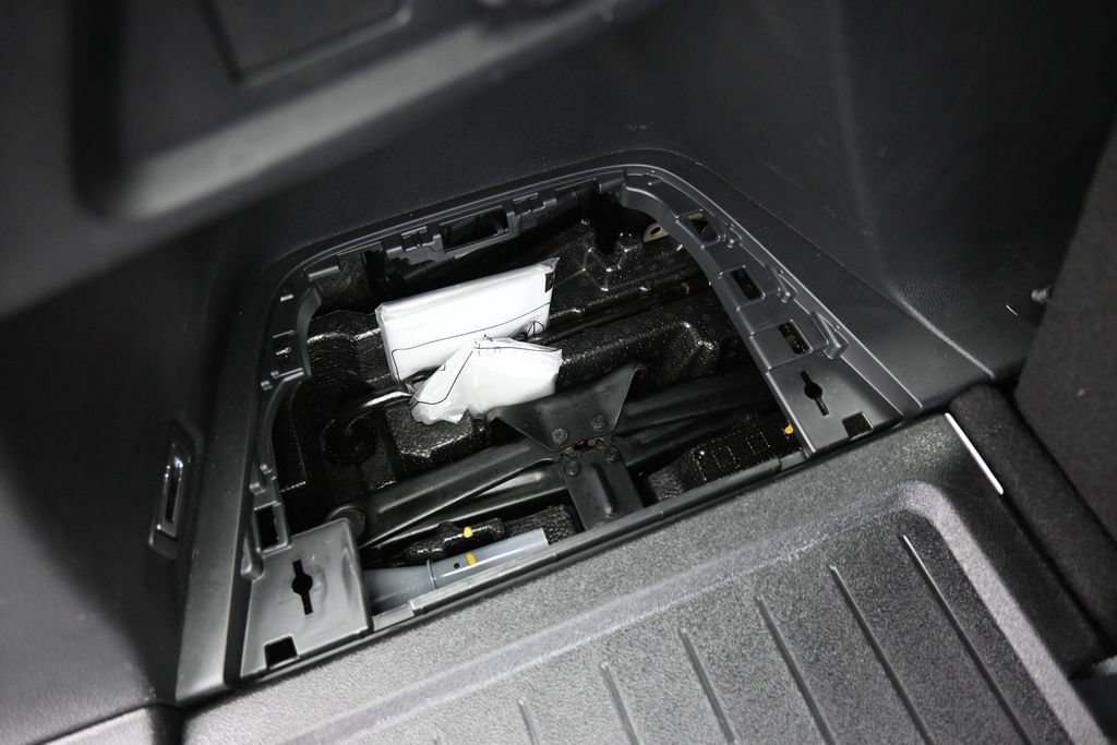 Certified 2025 Honda Pilot EX-L image 29