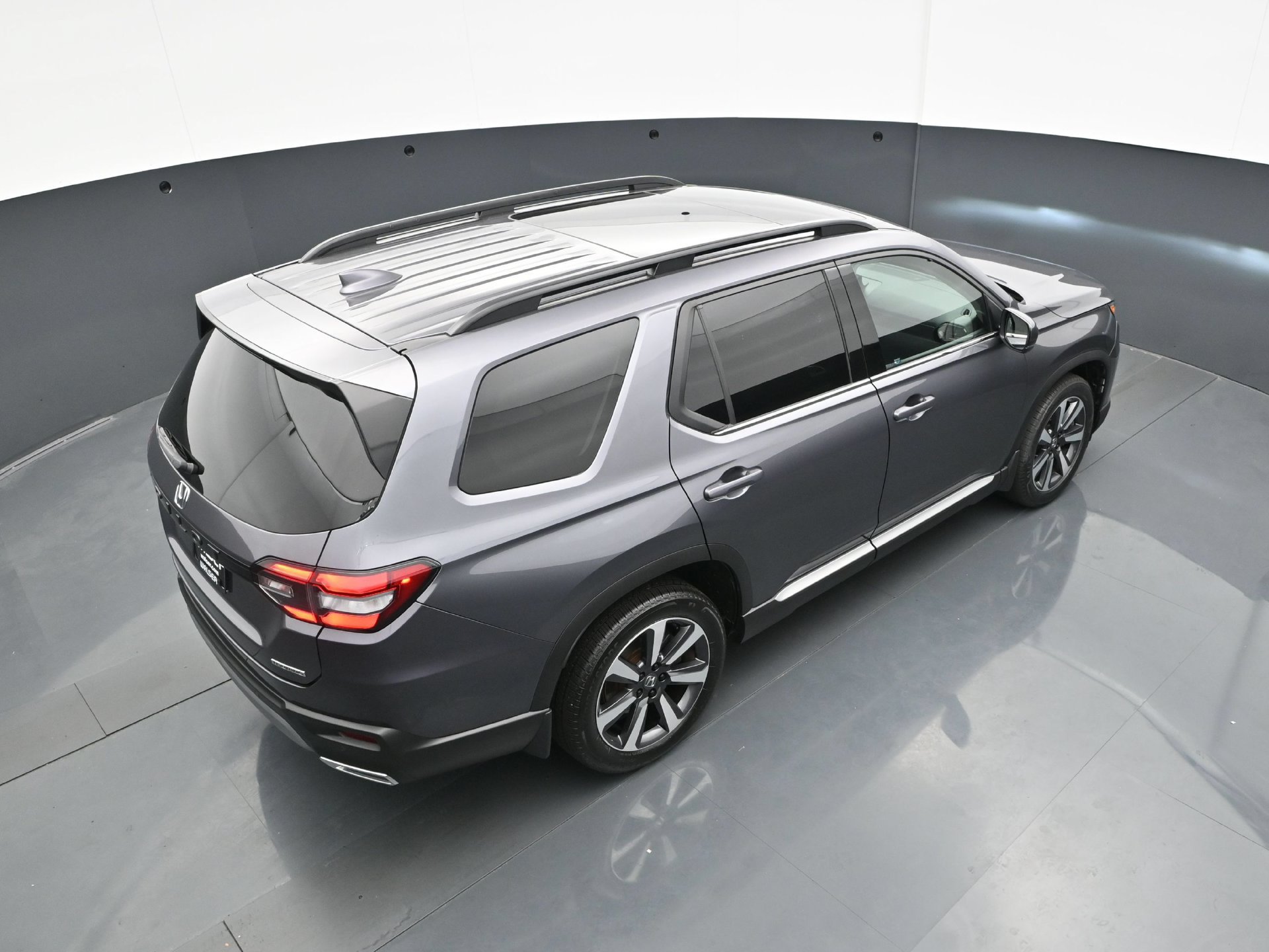 Used 2025 Honda Pilot Touring image 47