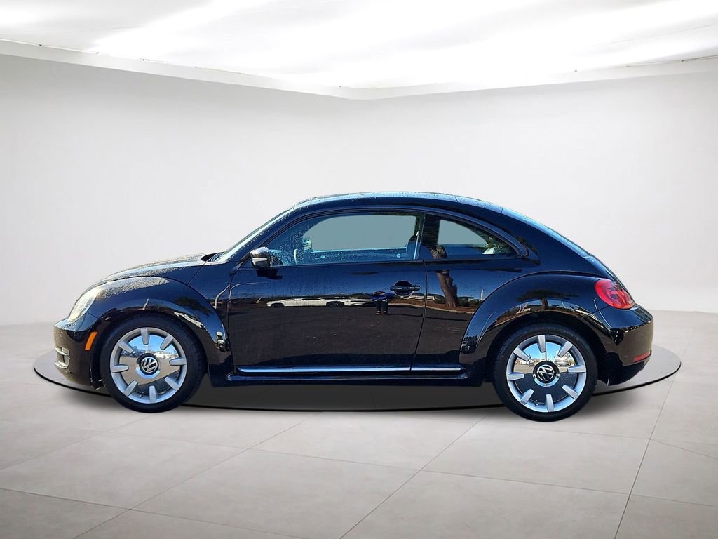 Used 2012 Volkswagen Beetle 2.5 image 4