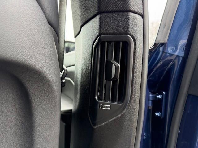 Used 2023 BMW X5 xDrive40i w/ Executive Package image 17