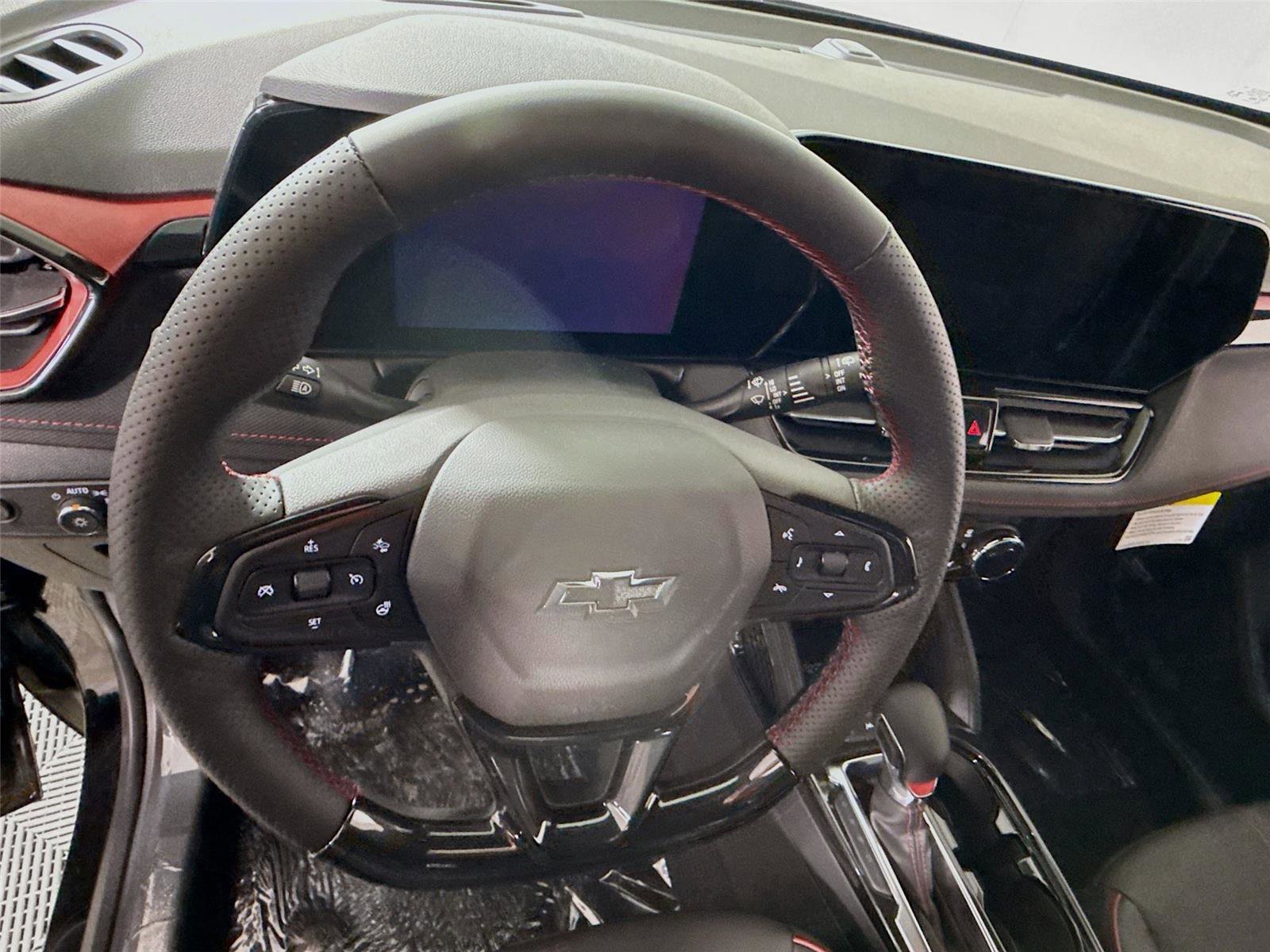 New 2026 Chevrolet TrailBlazer RS w/ Convenience Package AWD/4WD image 6