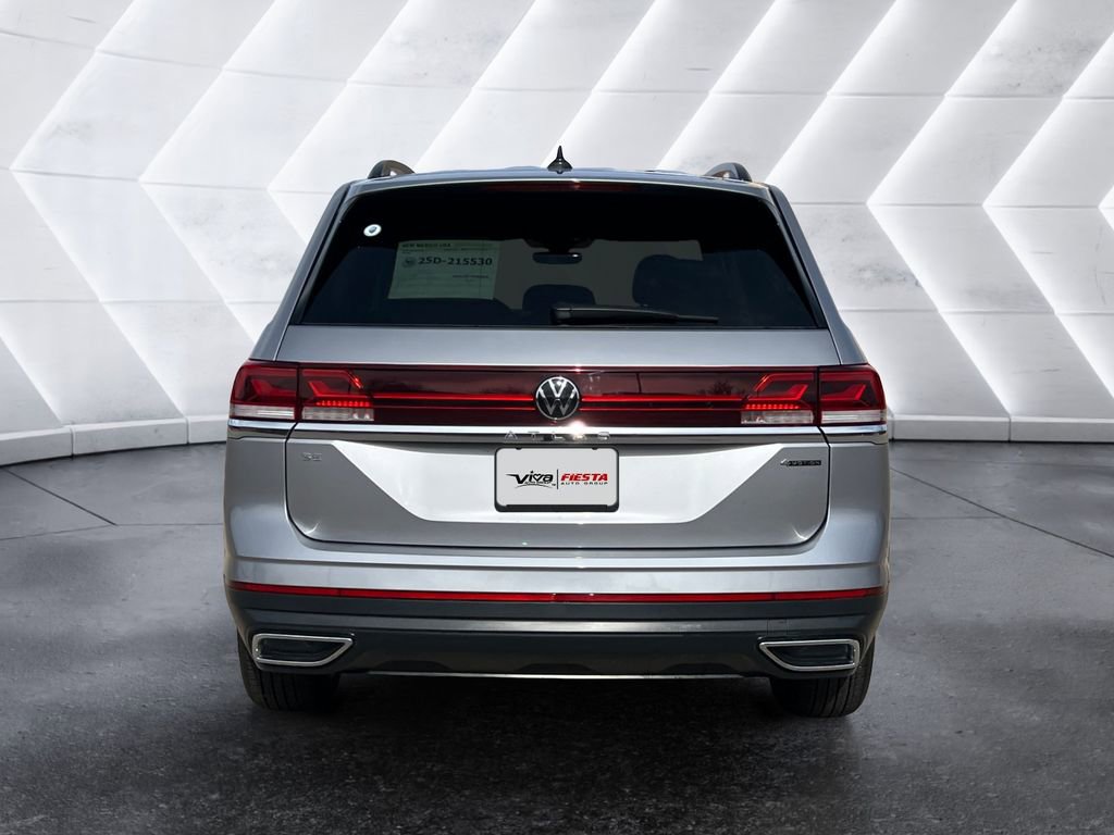 Used 2025 Volkswagen Atlas SE image 5