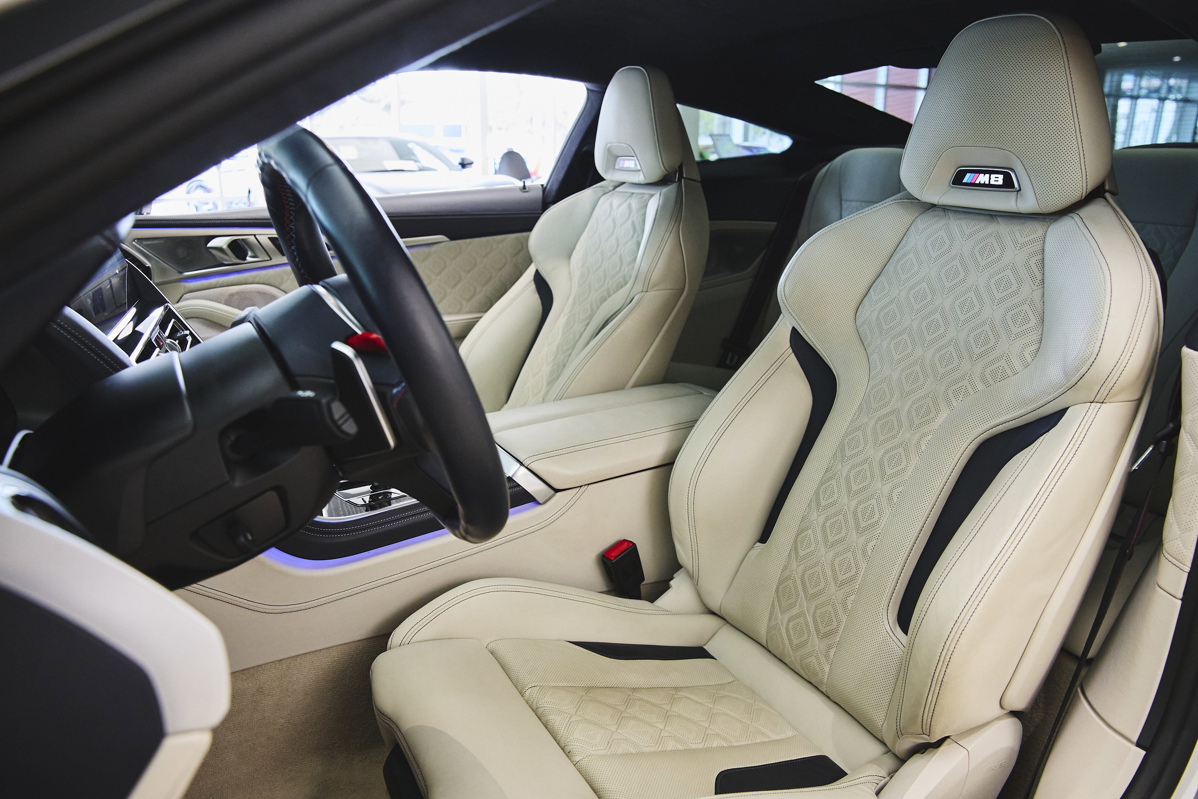 Used 2022 BMW M8 Competition w/ M Carbon Exterior Package image 10