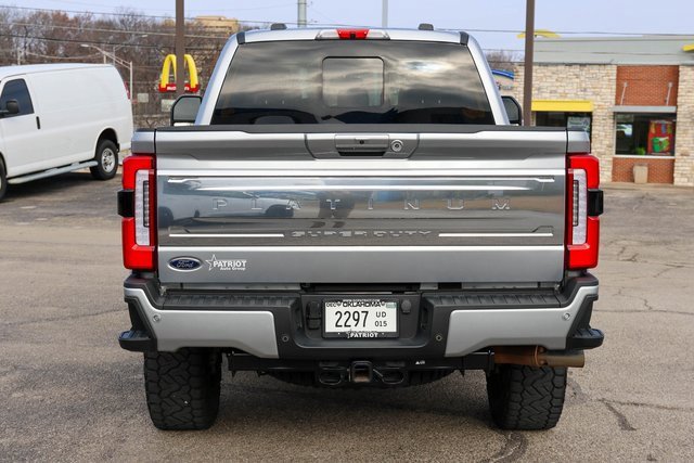 Used 2023 Ford F250 Platinum w/ Tremor Off-Road Package image 4